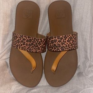 Women’s Leopard Reef Sandals 9